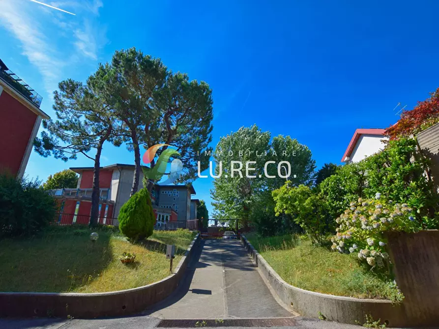 Immagine 21 di Appartamento in vendita  in PRATI 9 a Seregno
