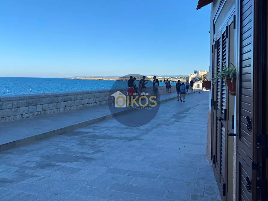 Immagine 1 di Casa indipendente in vendita  in Via Santa Maria a Monopoli