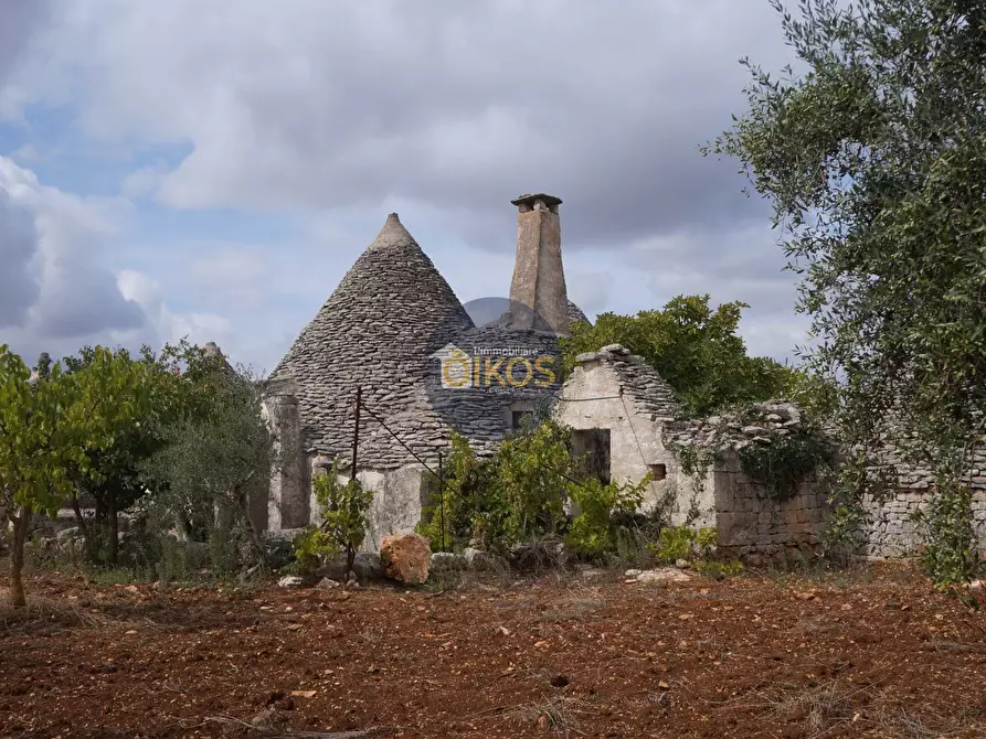Immagine 59 di Rustico / casale in vendita  in via Colucci a Alberobello