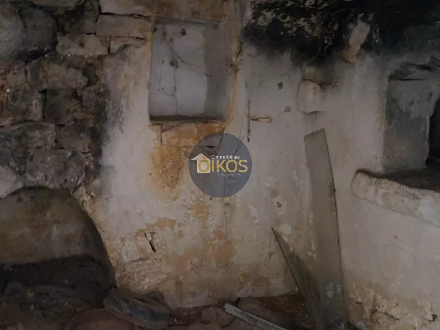 Immagine 67 di Rustico / casale in vendita  in via Colucci a Alberobello