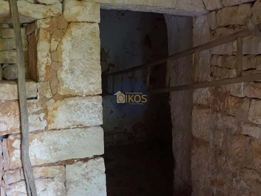 Immagine 73 di Rustico / casale in vendita  in via Colucci a Alberobello
