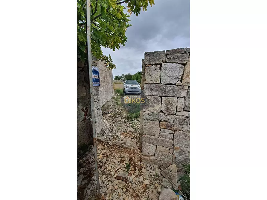 Immagine 91 di Rustico / casale in vendita  in via Colucci a Alberobello