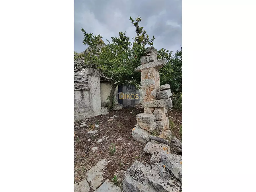 Immagine 96 di Rustico / casale in vendita  in via Colucci a Alberobello