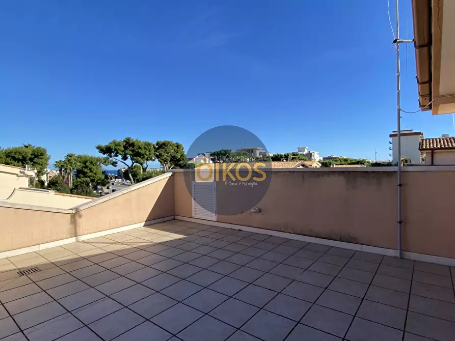 Immagine 56 di Villetta a schiera in vendita  in Via Vittorio Veneto 144 a Monopoli