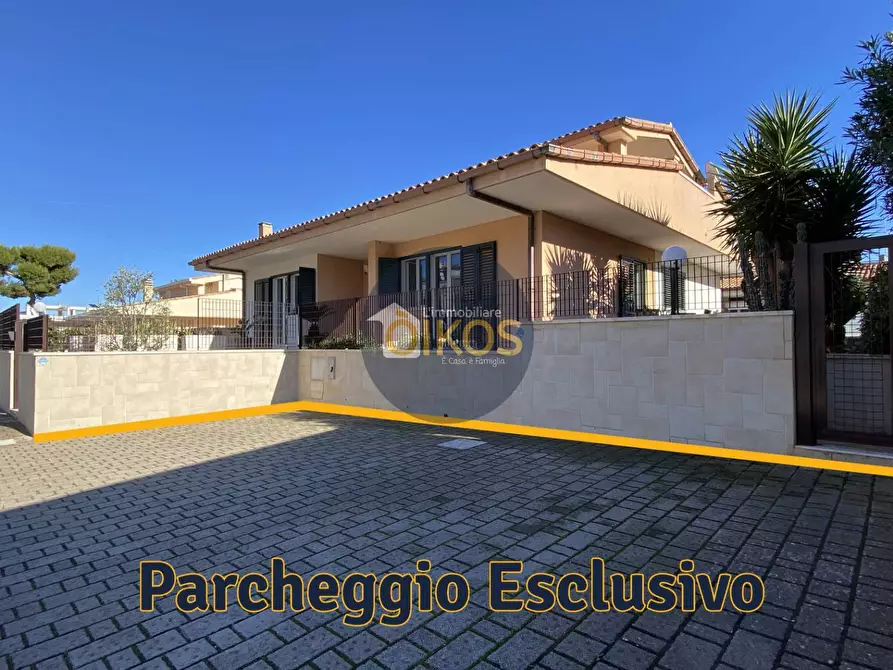 Immagine 102 di Villetta a schiera in vendita  in Via Vittorio Veneto 144 a Monopoli