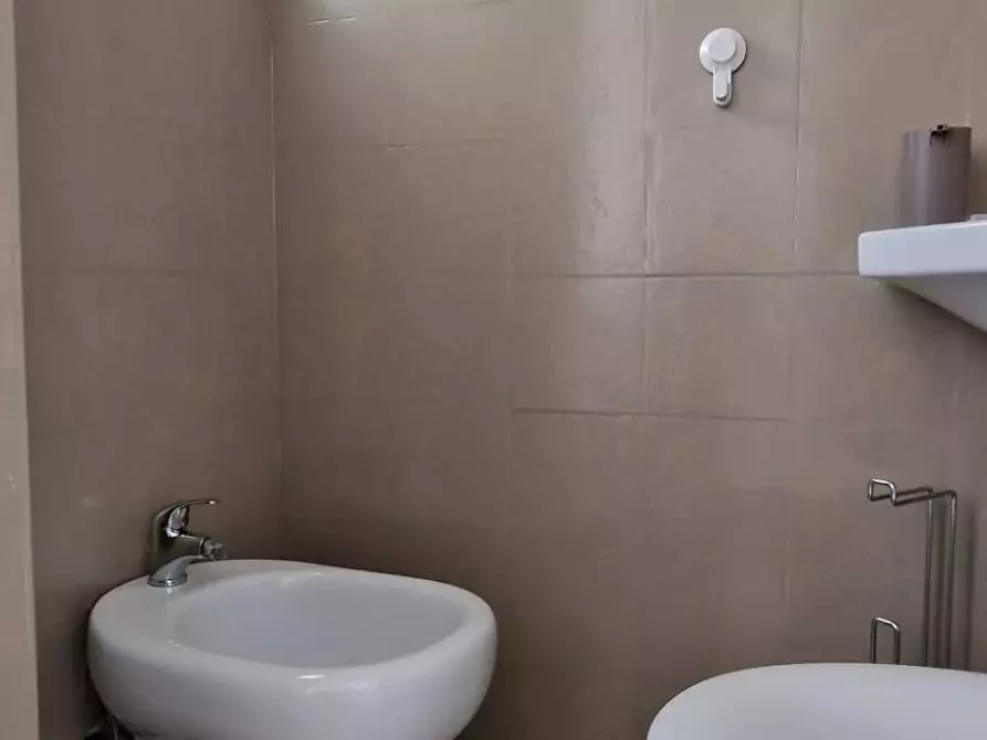 Immagine 56 di Appartamento in affitto  in Via Capozzi 32 a Monopoli