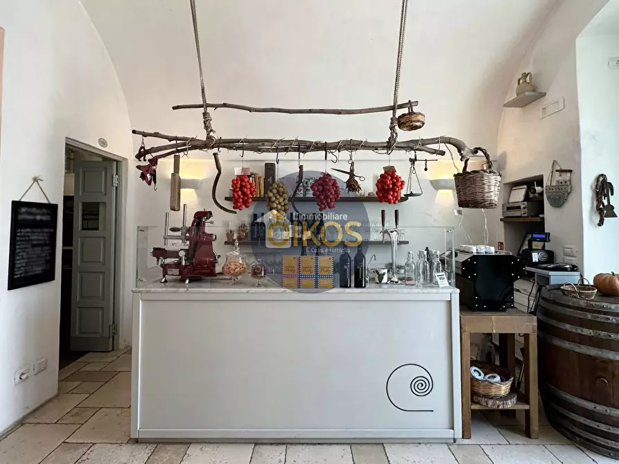 Immagine 12 di Attività commerciale in vendita  in Piazza Vittorio Emanuele 39 a Monopoli