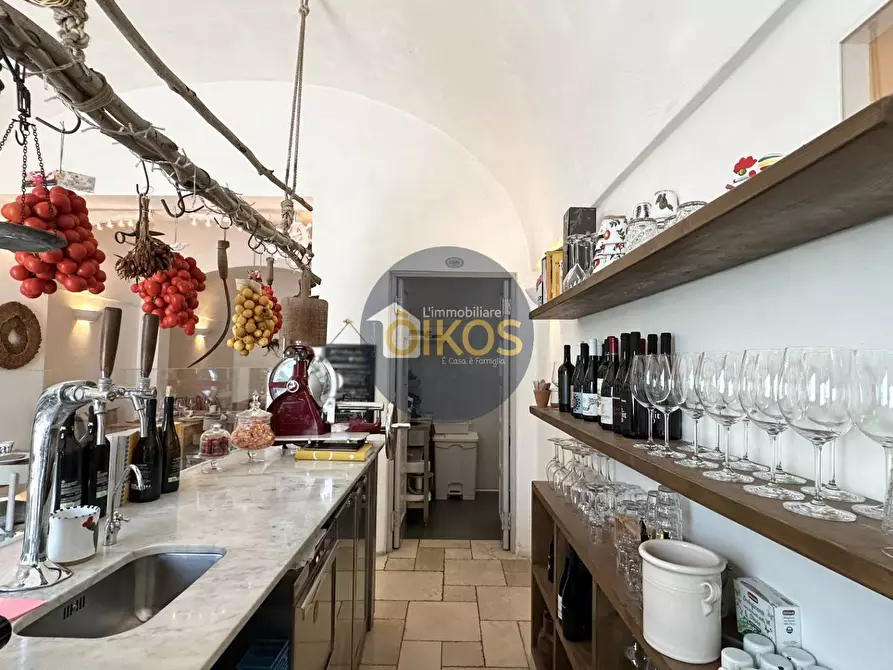 Immagine 17 di Attività commerciale in vendita  in Piazza Vittorio Emanuele 39 a Monopoli