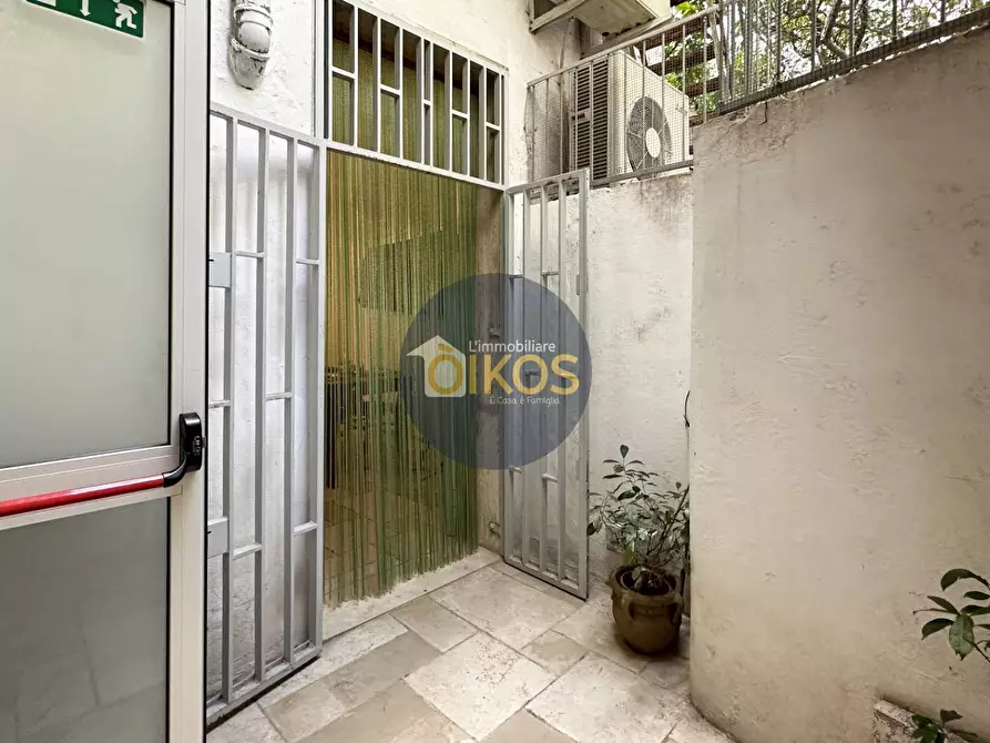 Immagine 43 di Attività commerciale in vendita  in Piazza Vittorio Emanuele 39 a Monopoli