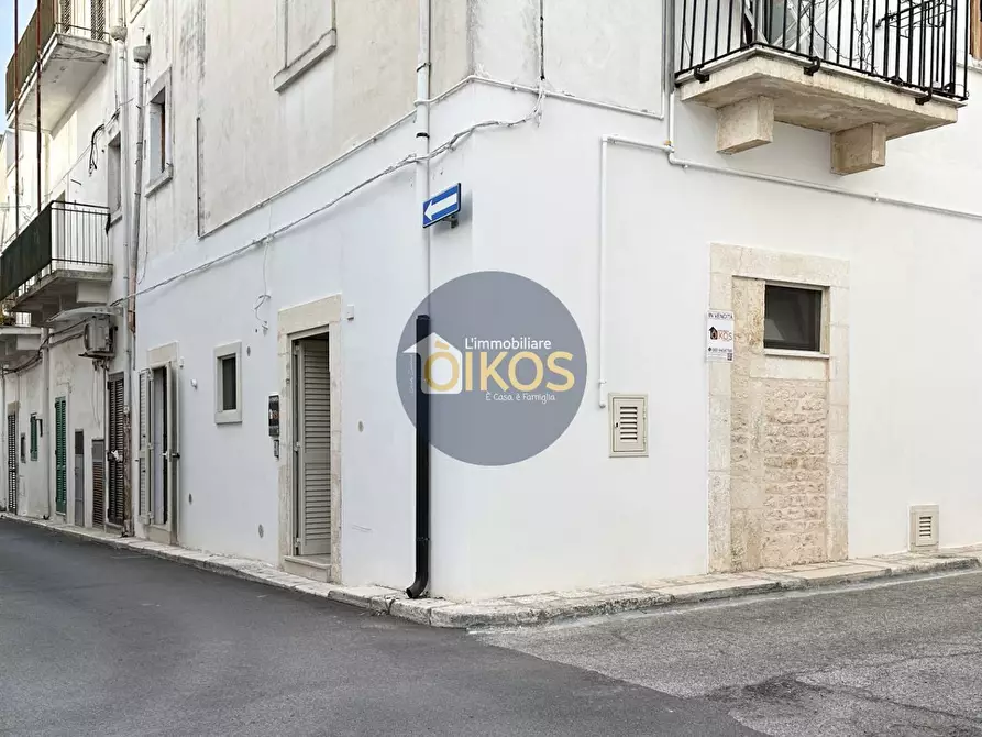 Immagine 4 di Casa indipendente in vendita  in Via Marcantonio Scio 14 a Noci