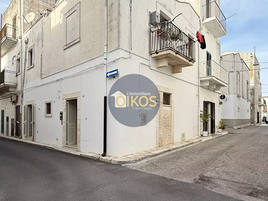 Immagine 5 di Casa indipendente in vendita  in Via Marcantonio Scio 14 a Noci