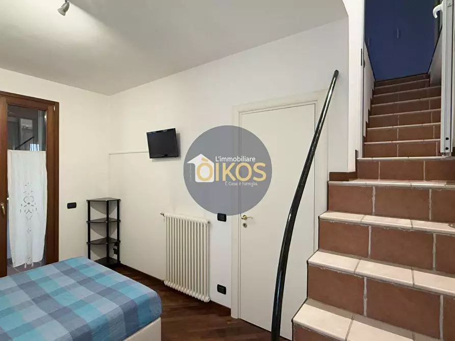 Immagine 27 di Casa indipendente in vendita  in Via Acquaviva d'Aragona 84 a Conversano