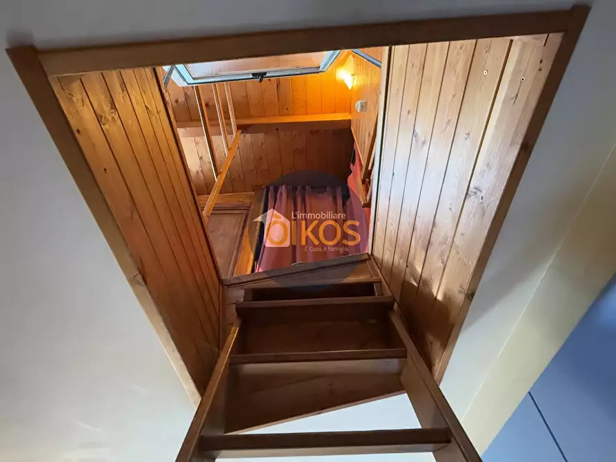 Immagine 38 di Casa indipendente in vendita  in Via Acquaviva d'Aragona 84 a Conversano