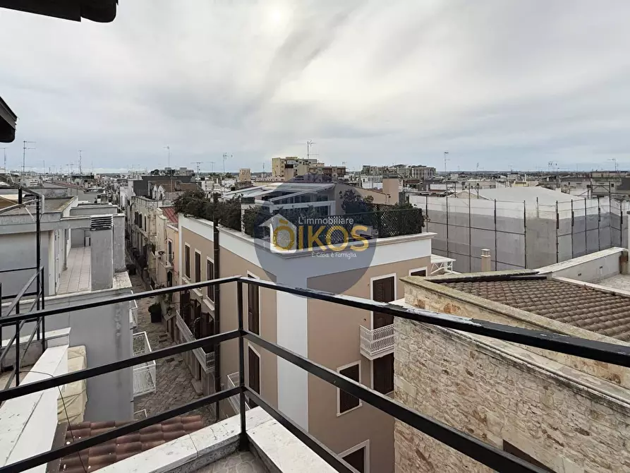 Immagine 46 di Casa indipendente in vendita  in Via Acquaviva d'Aragona 84 a Conversano