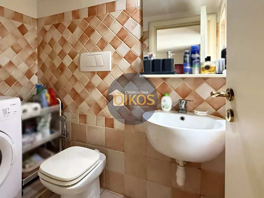 Immagine 52 di Casa indipendente in vendita  in Via Acquaviva d'Aragona 84 a Conversano