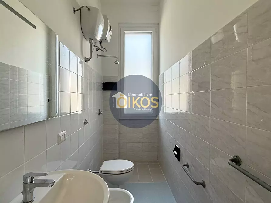 Immagine 21 di Appartamento in vendita  in Via Tobruk 2 a Fasano