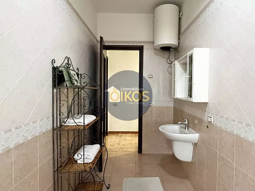 Immagine 45 di Appartamento in vendita  in Via Nazario Sauro 33 a Adelfia