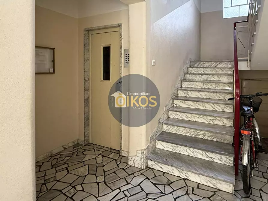 Immagine 7 di Appartamento in vendita  in Via Della Conciliazione 50 a Putignano