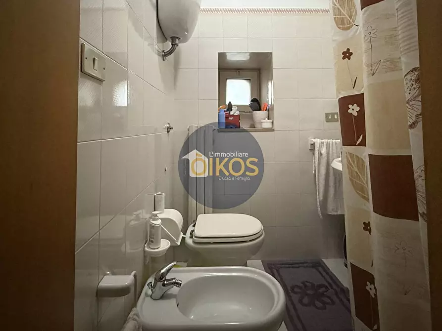 Immagine 42 di Appartamento in vendita  in Via Dei Mille 27 a Castellana Grotte