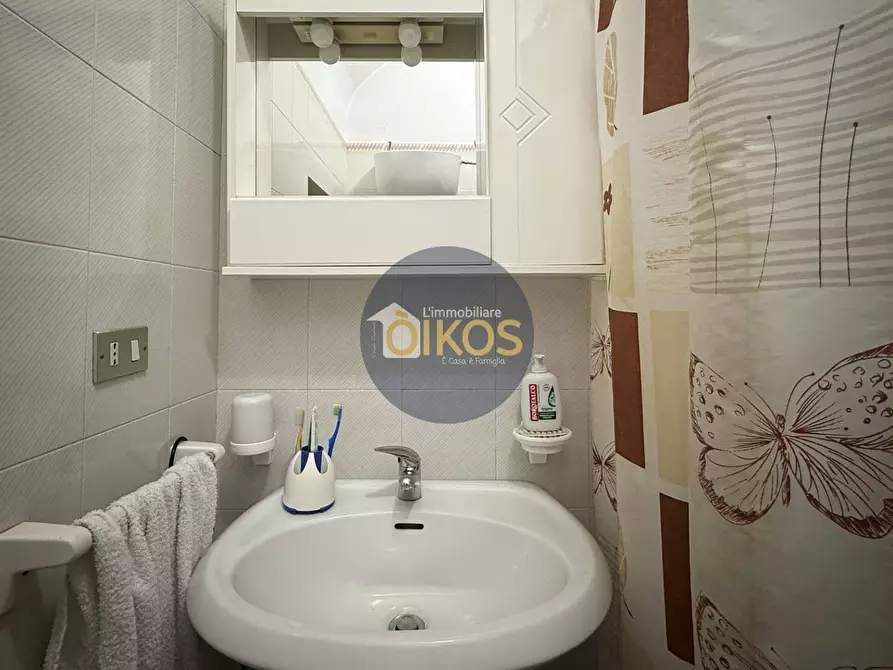 Immagine 43 di Appartamento in vendita  in Via Dei Mille 27 a Castellana Grotte