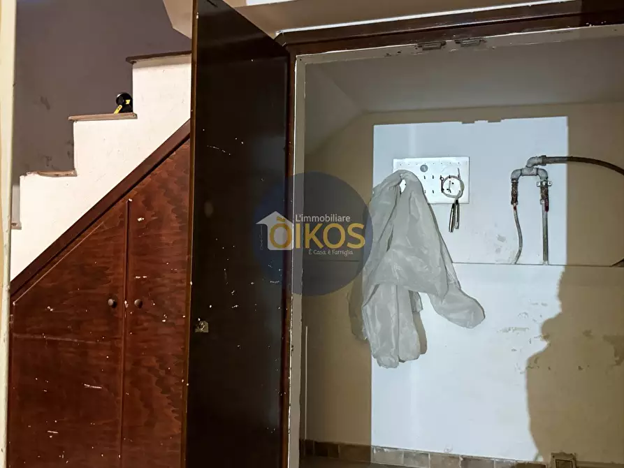 Immagine 37 di Locale commerciale in vendita  in Via Pompeo Sarnelli 28 a Polignano A Mare