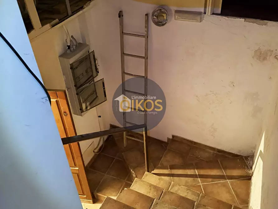 Immagine 39 di Locale commerciale in vendita  in Via Pompeo Sarnelli 28 a Polignano A Mare