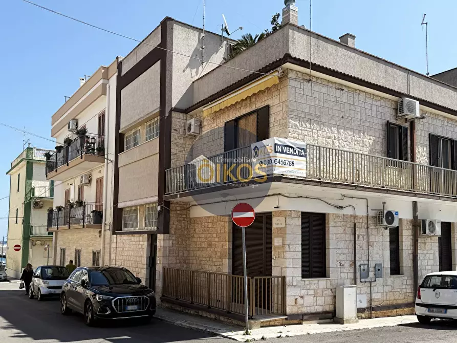 Immagine 1 di Casa indipendente in vendita  in via tobruk 2/4 a Fasano