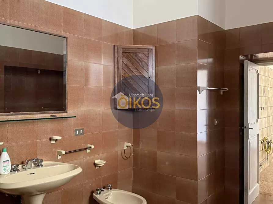 Immagine 65 di Appartamento in vendita  in Corso XX Settembre 31 a Adelfia