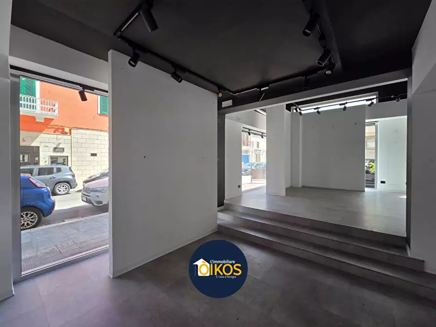 Immagine 17 di Locale commerciale in affitto  in Via Magenta a Monopoli