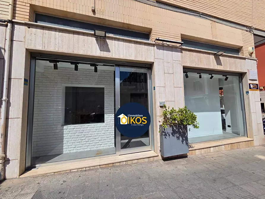Immagine 5 di Locale commerciale in affitto  in Via Magenta a Monopoli