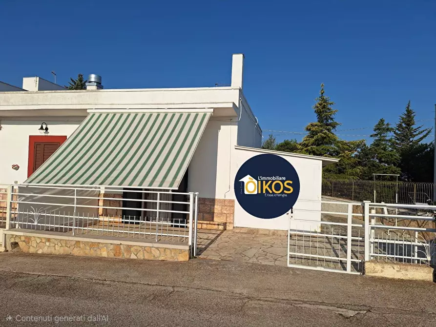 Immagine 3 di Villetta a schiera in vendita  in Contrada Impalata 484 a Monopoli