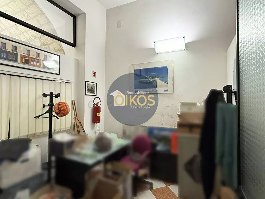 Immagine 14 di Locale commerciale in vendita  in Via caduti di Tutte le Guerre 13 a Acquaviva Delle Fonti