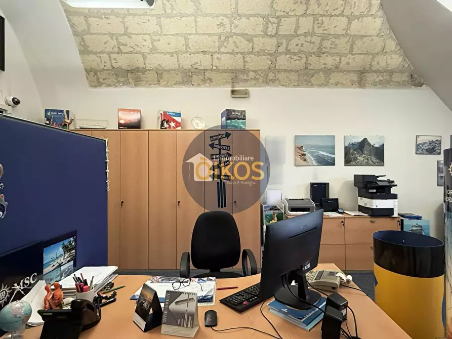 Immagine 9 di Locale commerciale in vendita  in Via caduti di Tutte le Guerre 13 a Acquaviva Delle Fonti