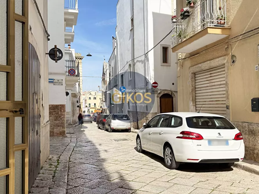 Immagine 3 di Casa indipendente in vendita  in Via dell' unità 15 a Castellana Grotte