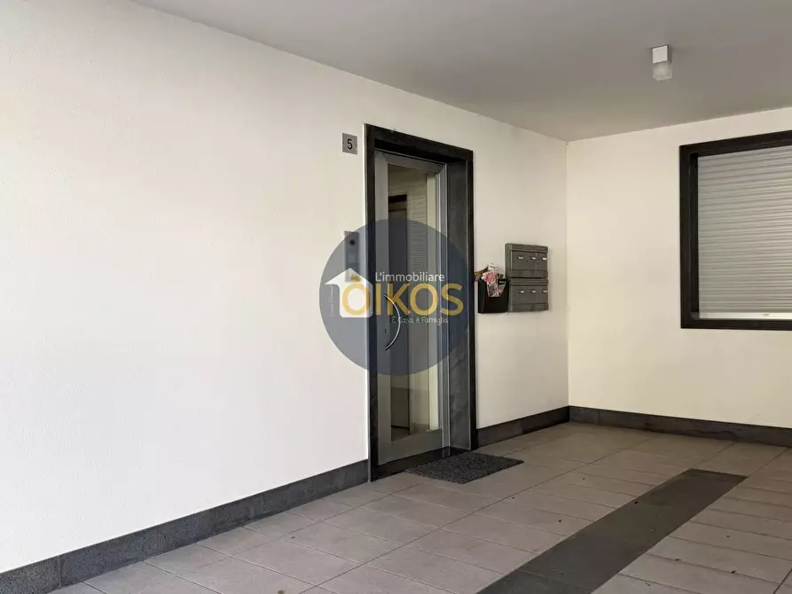 Immagine 7 di Appartamento in vendita  in Via Giuseppe Prezzolini a Adelfia