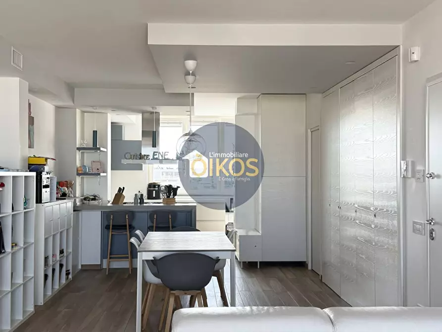 Immagine 8 di Appartamento in vendita  in Via Giuseppe Prezzolini a Adelfia