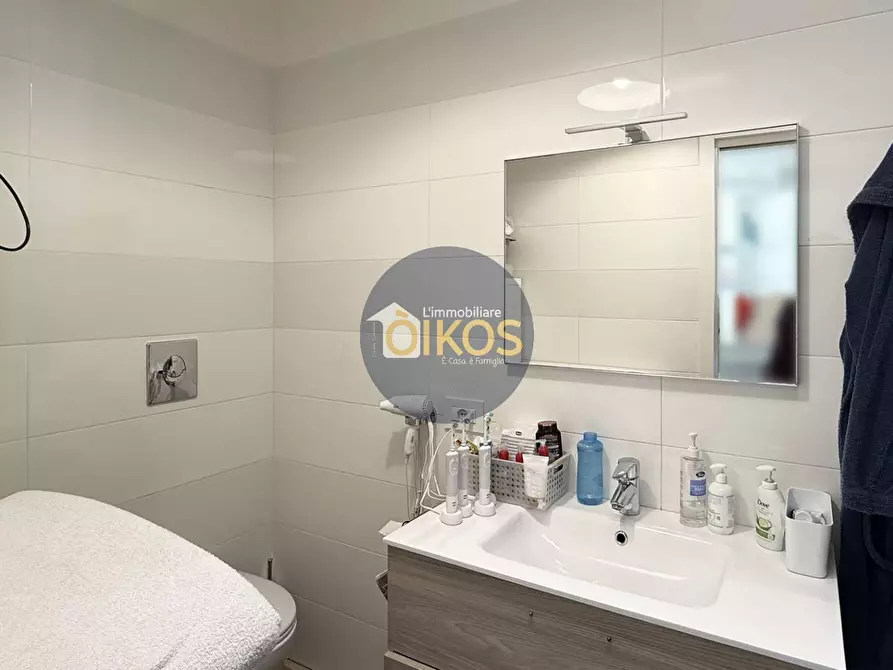 Immagine 37 di Appartamento in vendita  in Via Giuseppe Prezzolini a Adelfia