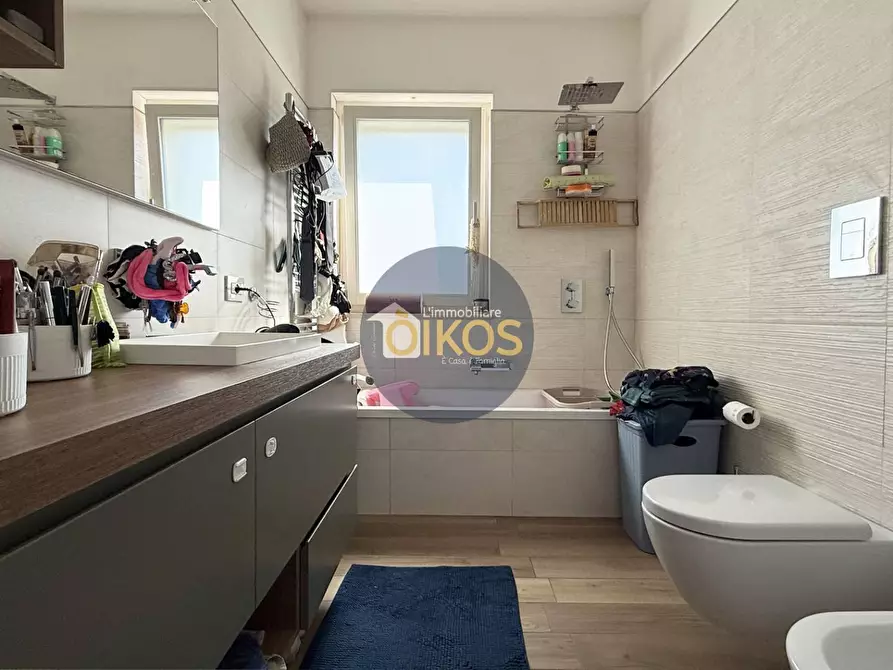 Immagine 33 di Appartamento in vendita  in Via Giuseppe Prezzolini a Adelfia