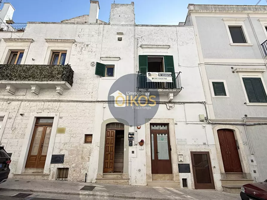Immagine 1 di Casa indipendente in vendita  in Corso XX Settembre 89 a Adelfia