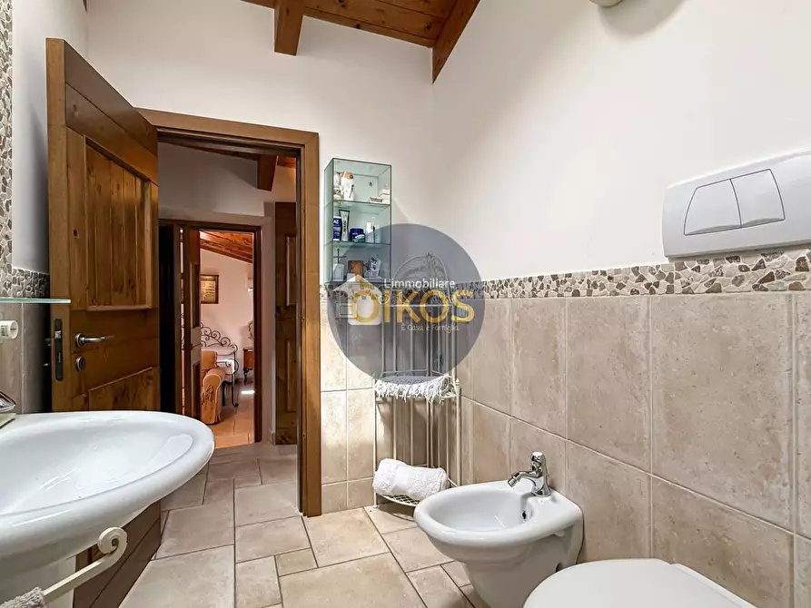 Immagine 78 di Casa indipendente in vendita  in Via Don Giovanni Bosco 7-19 a Castellana Grotte