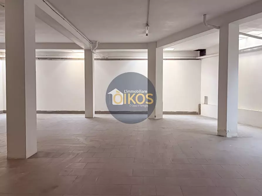 Immagine 70 di Appartamento in vendita  in Via Vecchia S. Antonio 32-34-35 a Monopoli