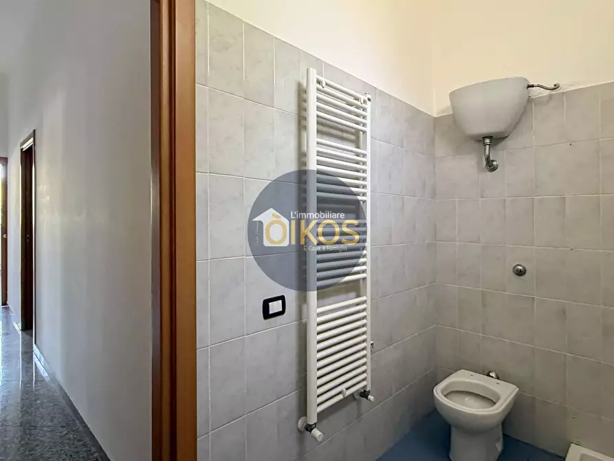 Immagine 75 di Appartamento in vendita  in Via Vecchia S. Antonio 32-34-35 a Monopoli