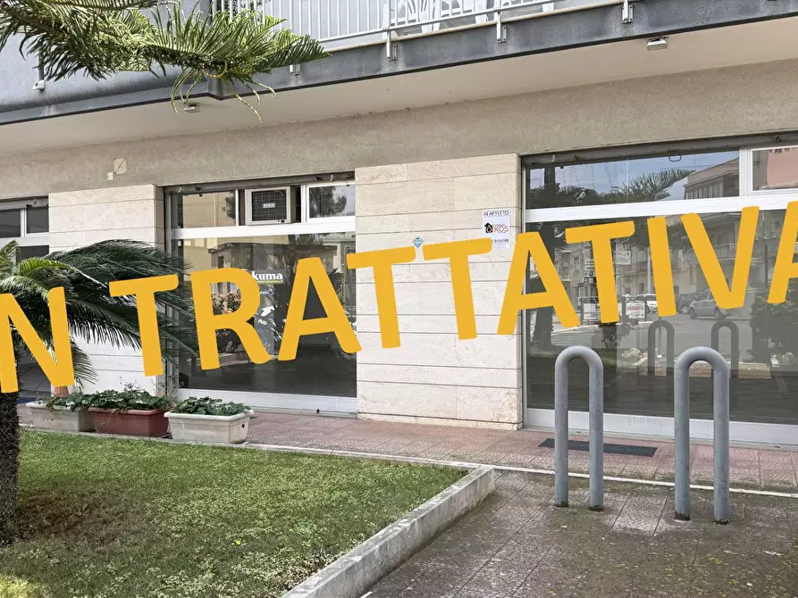 locale commerciale in affitto a Monopoli