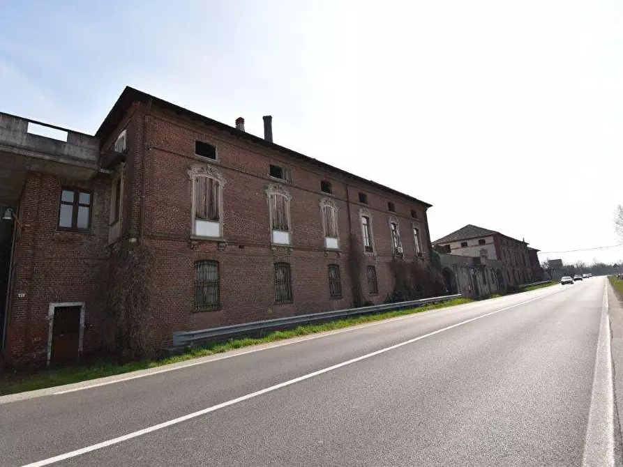 Immagine 23 di Terreno residenziale in vendita  in VIA NOVARA 65 a Turbigo