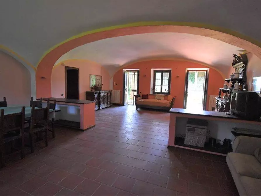 Immagine 25 di Azienda agricola in vendita  in TICINO a Cameri