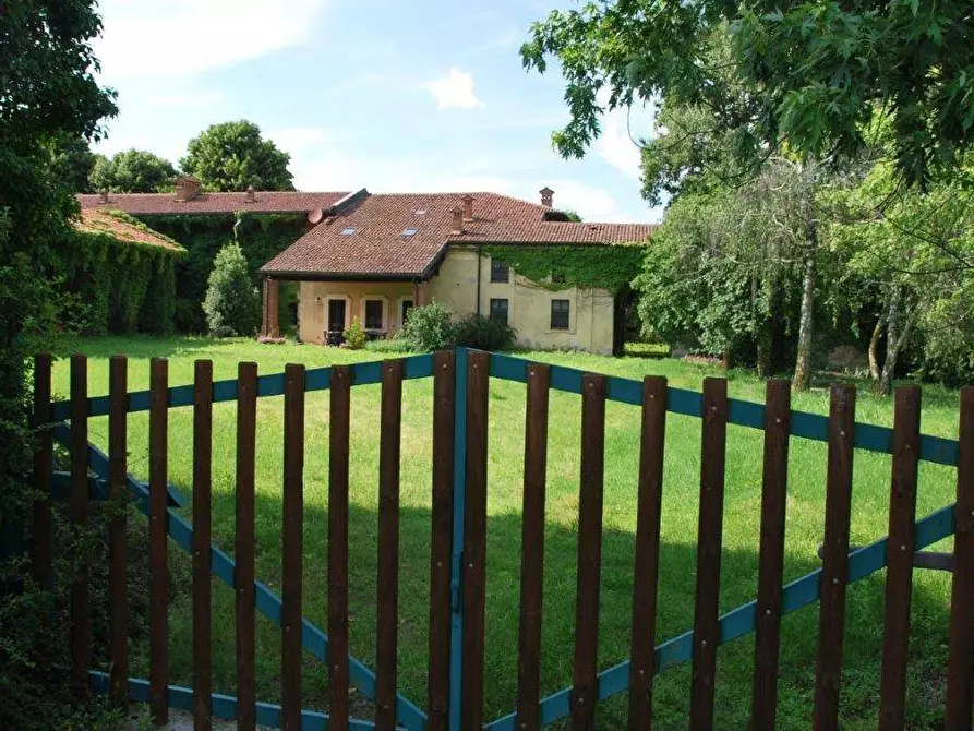 Immagine 72 di Azienda agricola in vendita  in TICINO a Cameri