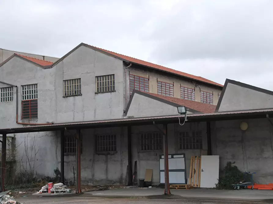 Immagine 1 di Capannone industriale in vendita  in via NOVARA a Legnano