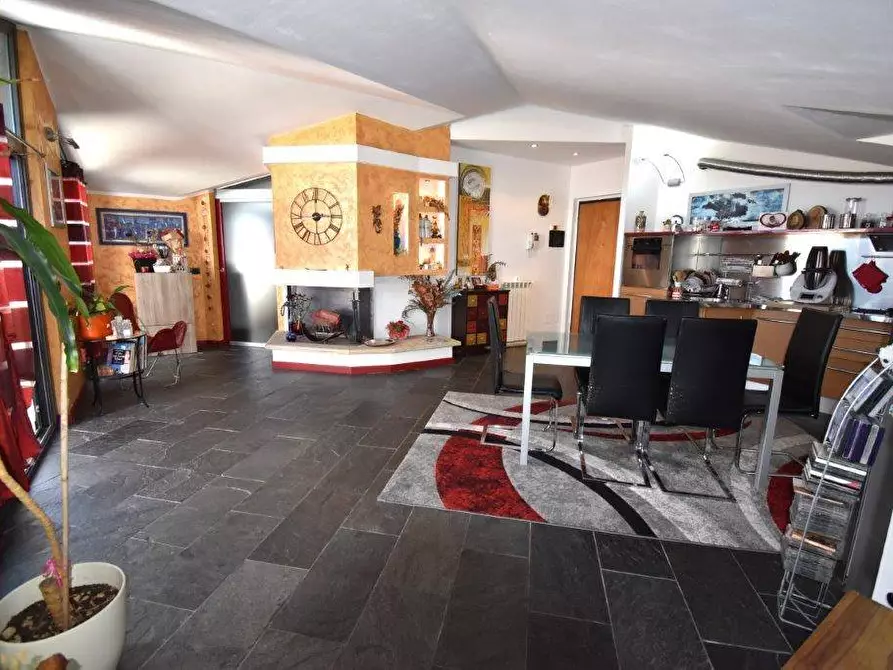 Immagine 2 di Appartamento in vendita  in via Mantova 30 a Canegrate