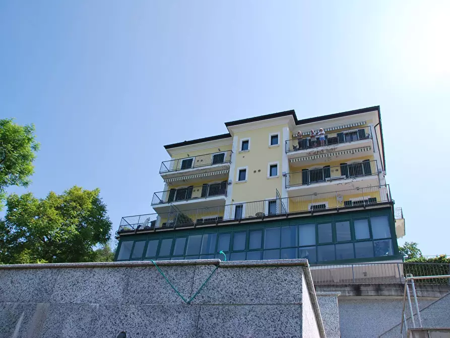 Immagine 52 di Appartamento in vendita  in VIA GERMIGNAGA 1 a Agra