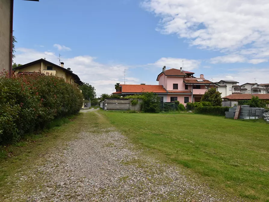 Immagine 21 di Terreno residenziale in vendita  in via Magenta a San Vittore Olona